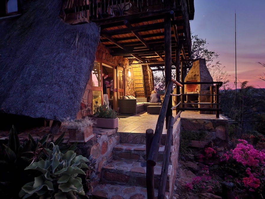 2 Bedroom Property for Sale in Renosterfontein A H North West